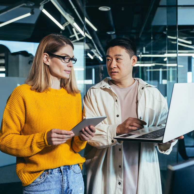 Digital agency workers discuss their cashflow challenges